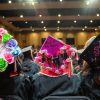 Kreativitas Mahasiswa Amerika Tuangkan Cerita Lewat Topi Wisuda